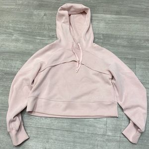 lululemon cropped hoodie